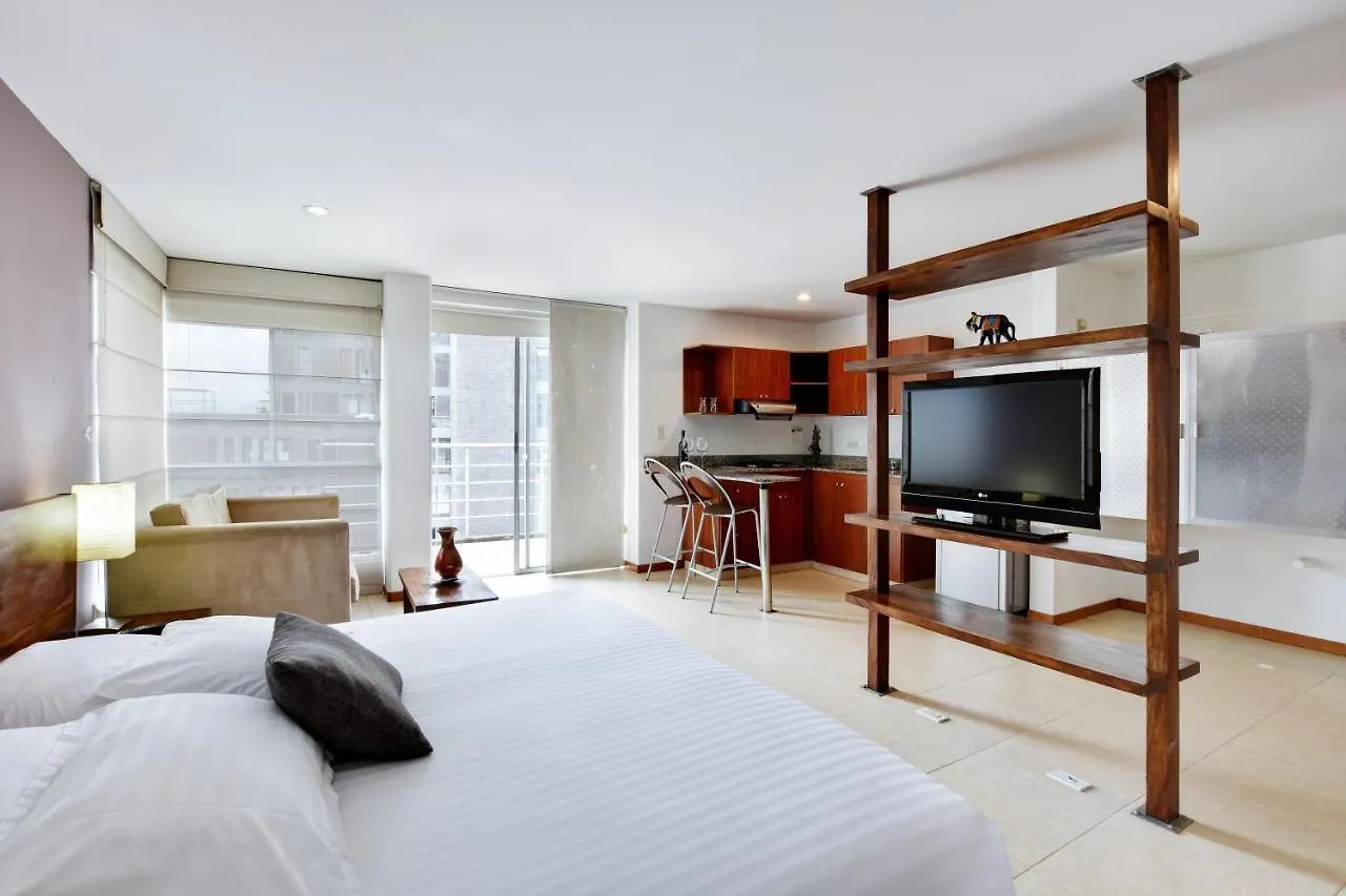 Cyan Suites Poblado By Mde Bnb Medellín