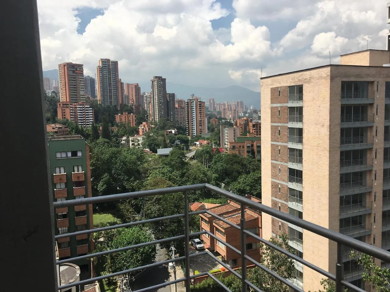 Cyan Suites Poblado By Mde Bnb Medellín Apartamento
