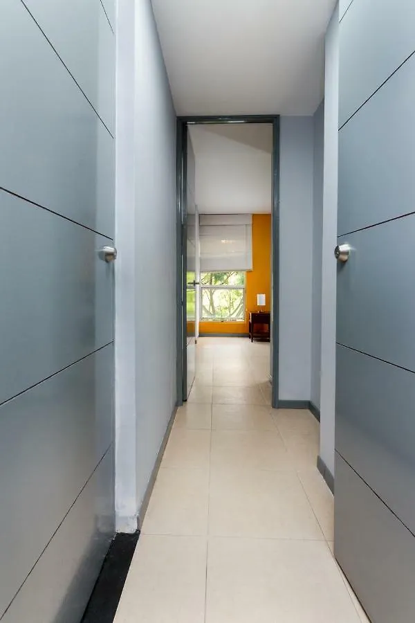 Apartamento Cyan Suites Poblado By Mde Bnb Medellín